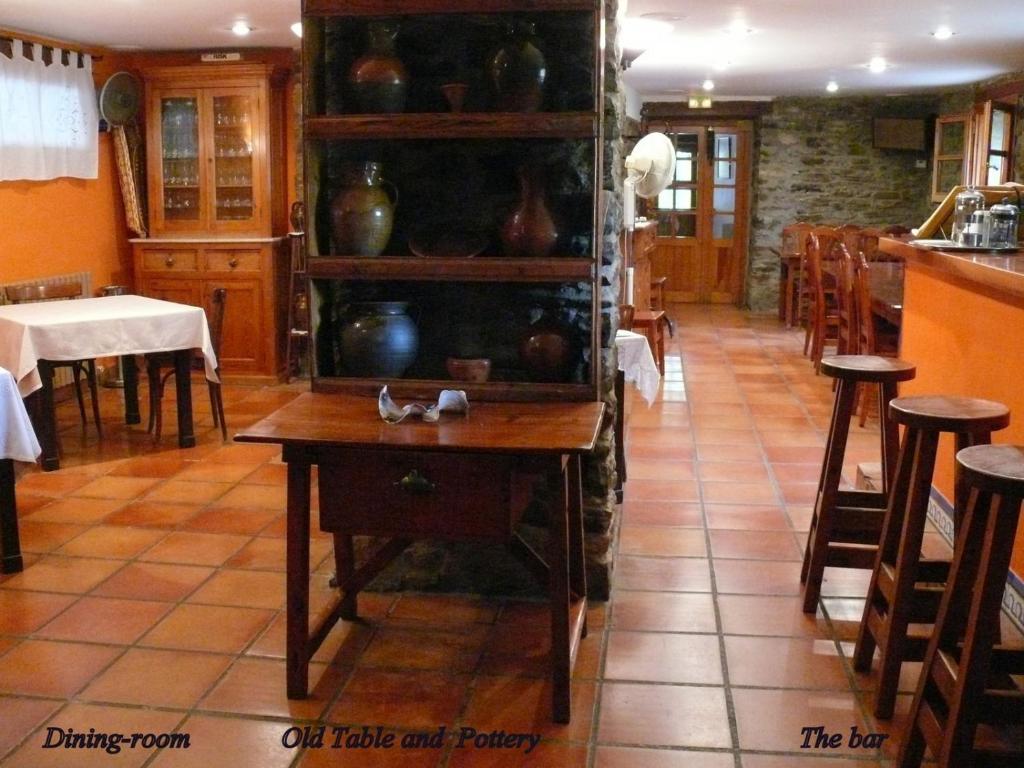 Hostal-Restaurante La Choca Lecina Extérieur photo