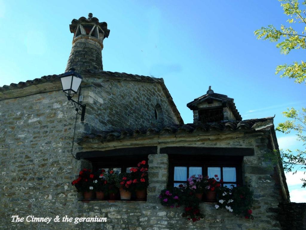 Hostal-Restaurante La Choca Lecina Extérieur photo